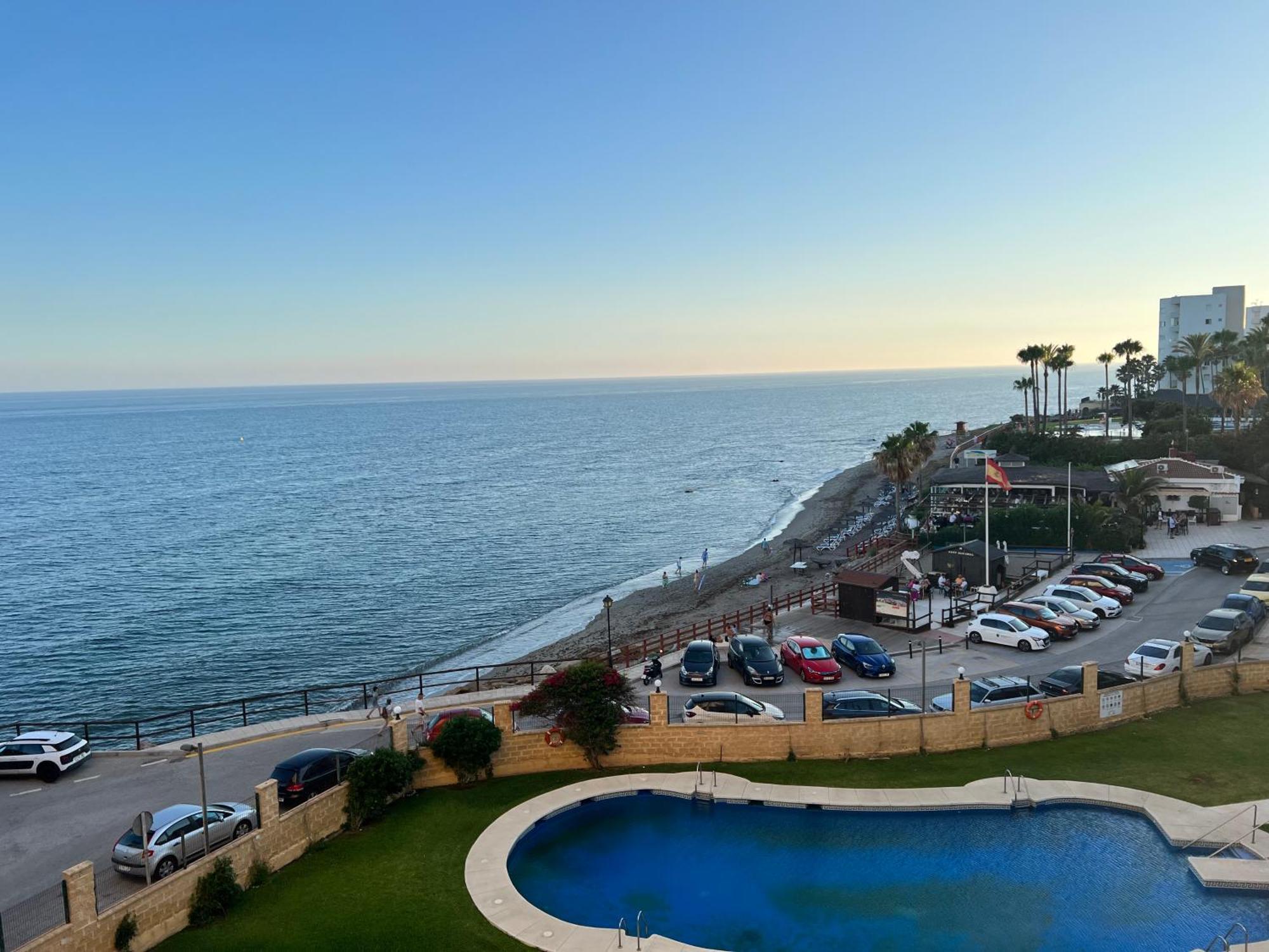 Апартаменти Ribera Playa Alhamar Sitio de Calahonda Екстер'єр фото